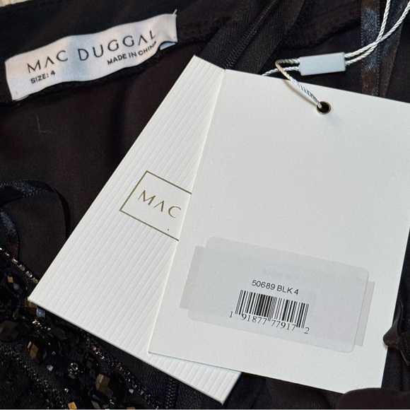 NWT MAC DUGGAL Black One Shoulder Embellished Tulle Mini Dress - Size 4 - Picture 7 of 7